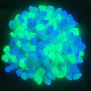 Super brightness artificial luminous stone