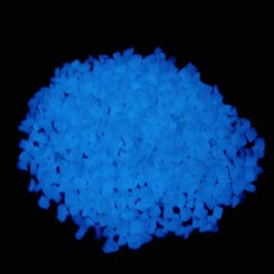 Blue glow photoluminescent gravel