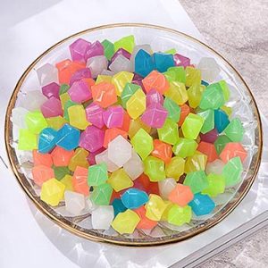 Glow rhomboid shape stone - Image 2