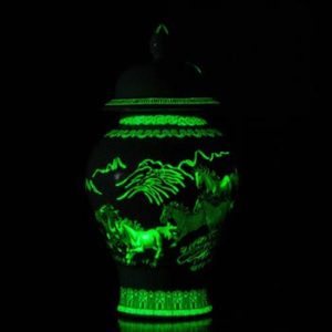 Luminous porcelain wine jar